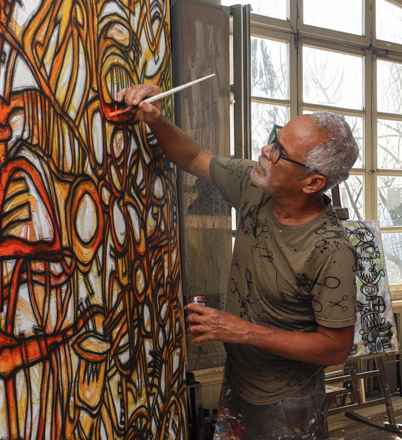 Benjamin trabajando en una obra de la Galería de Arte Benjamin